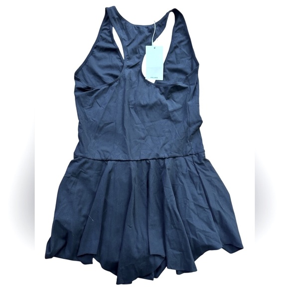 Halara Deep V Neck Racerback 2-in-1 Side Pocket Flare Mini Casual Dress - Picture 9 of 12